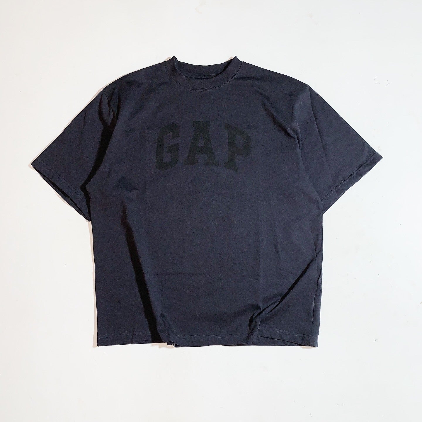 YZY GAP CROP DOVE TSHIRT
