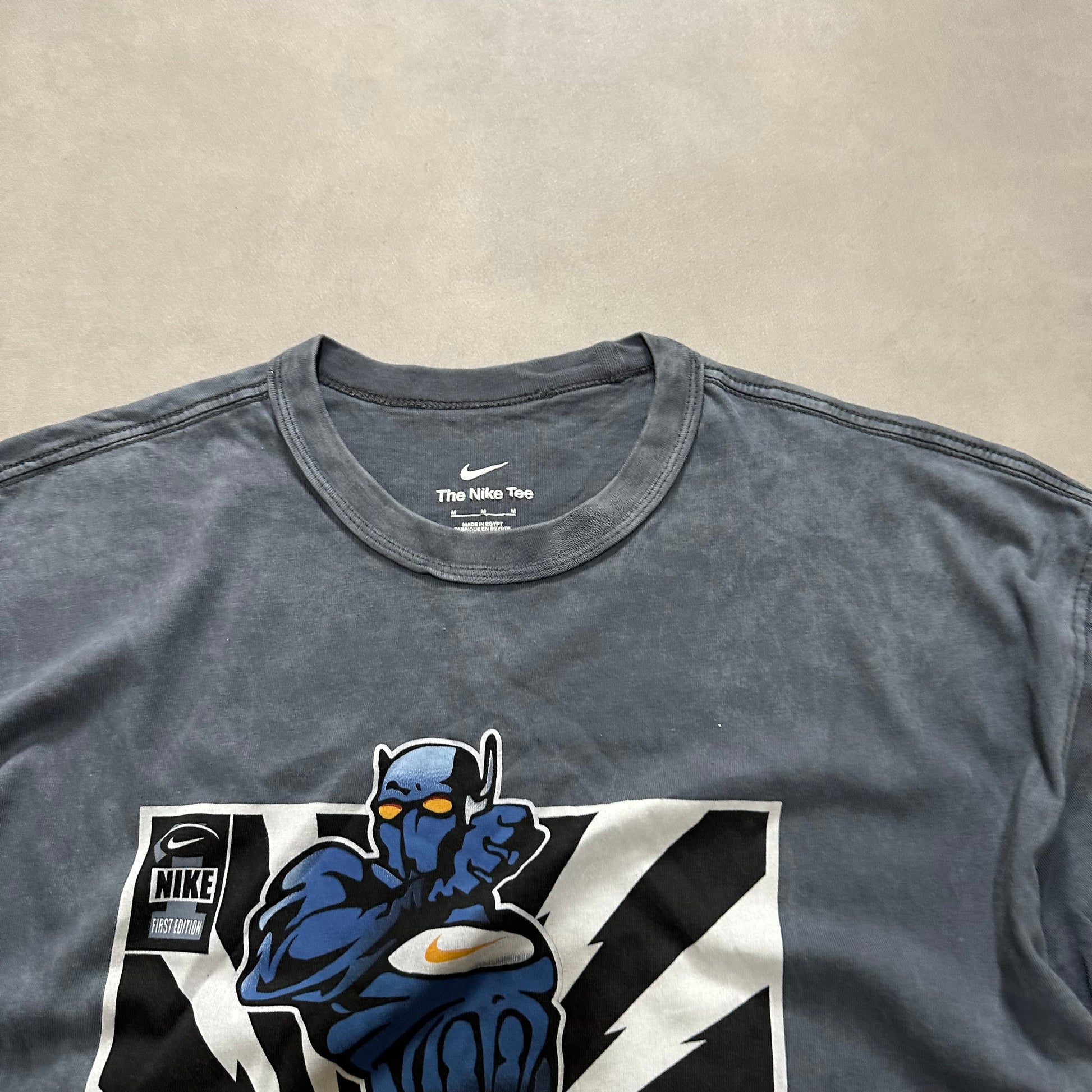 Nike Men’s Max90 Fitness T-Shirt (Smokey gris )