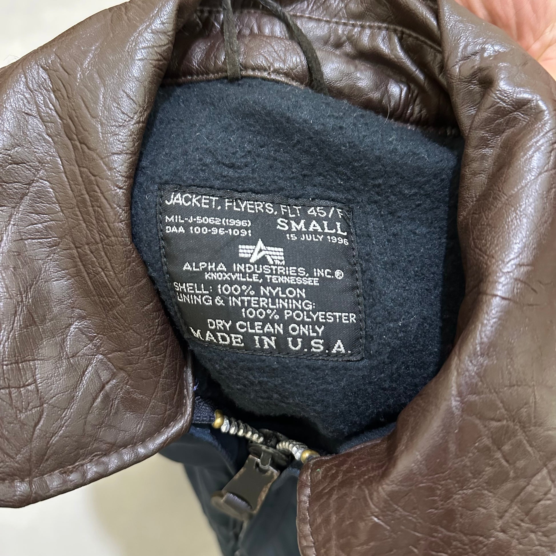 VTG ALPHA INDUSTRIES 90s bomber jacket made in usa