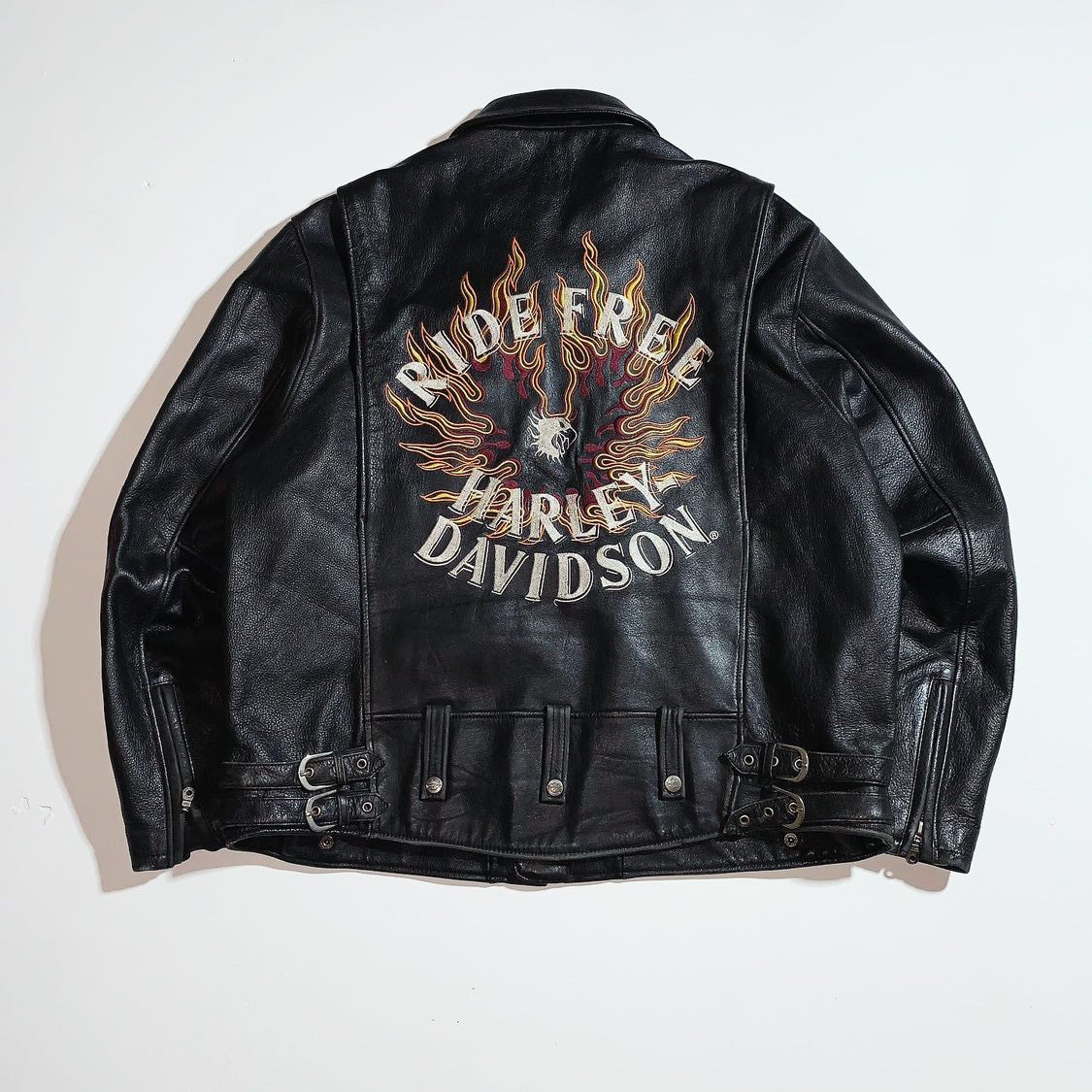 VTG HAEY DAVIDSON LEATHER JACKET FIRE (rare one )