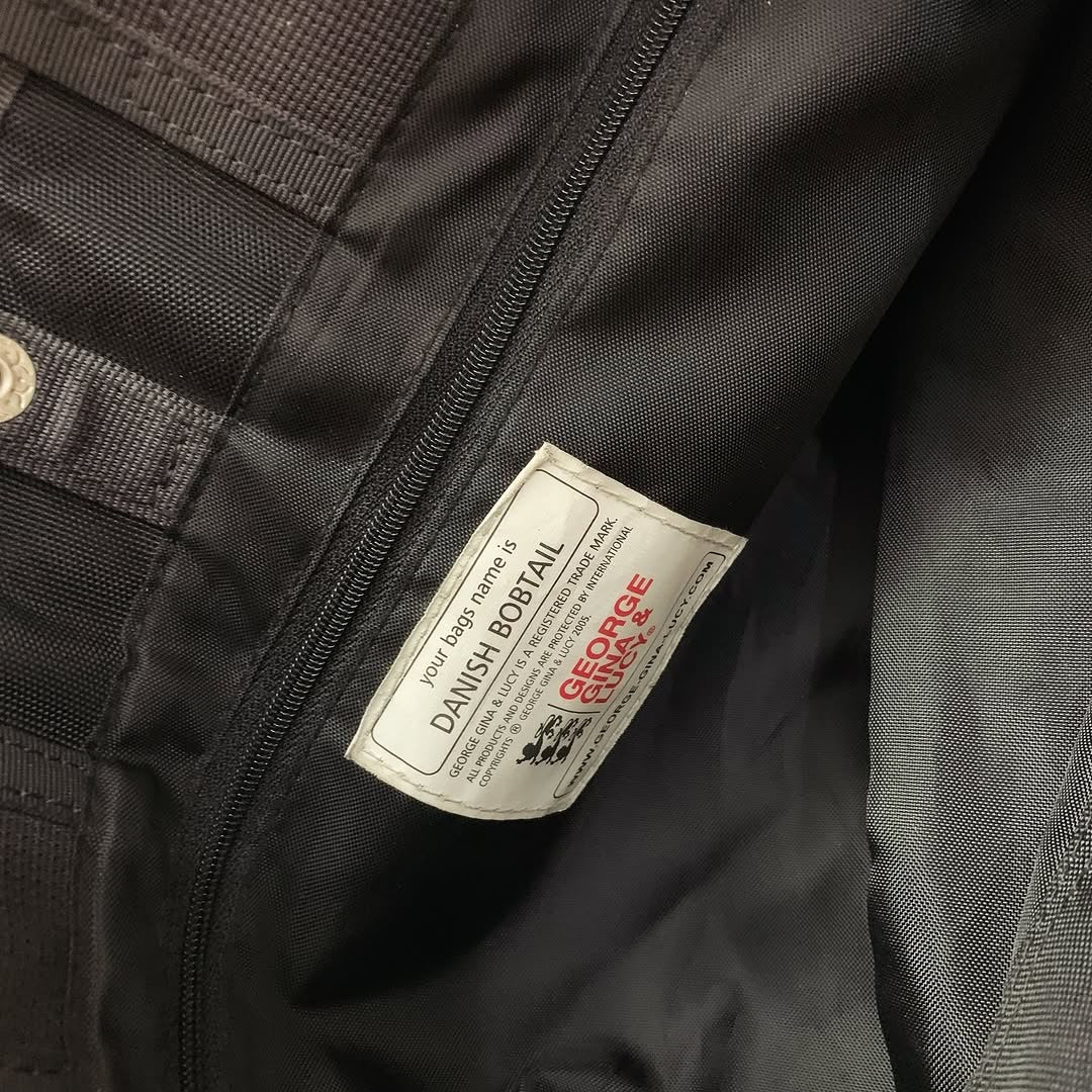 VTG BAG y2k Vintage George Gina & Lucy “Danish Bobtail” Multi Pocket Bag