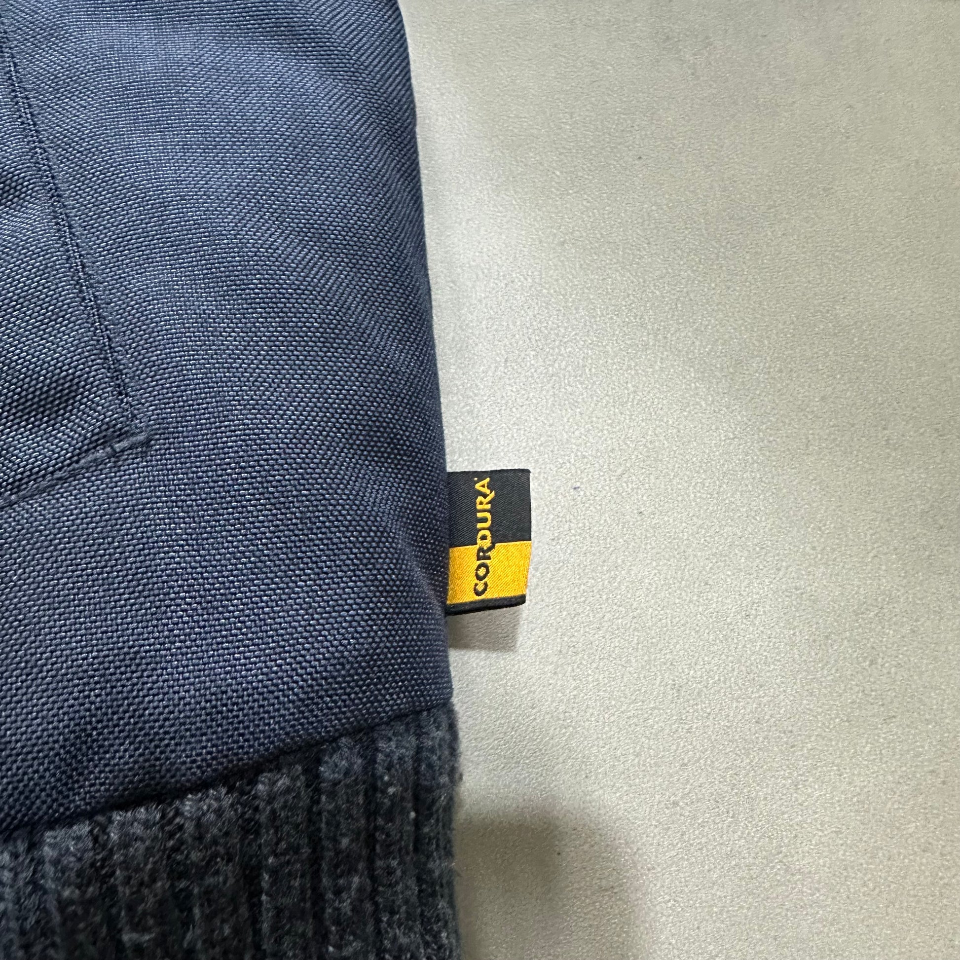 Carhartt vintage cordura men’s workwear bomber jacket