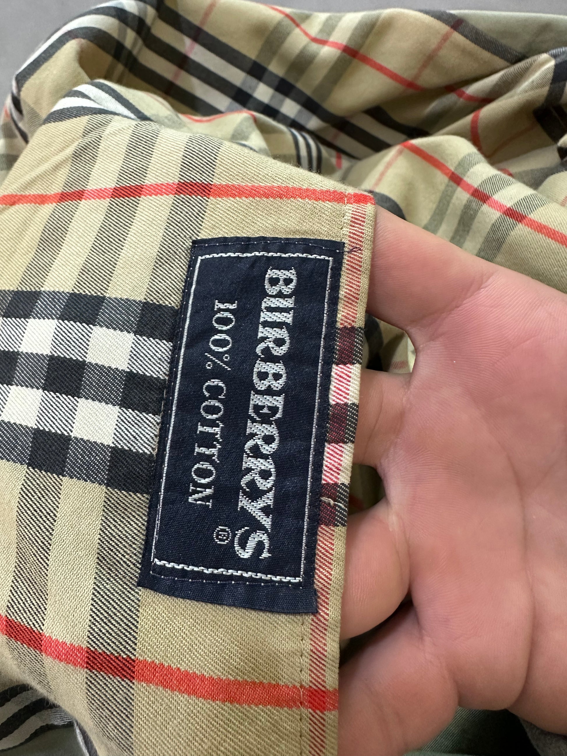 VTG Burberrys trench coat