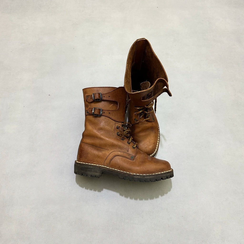 Vntg combat boots