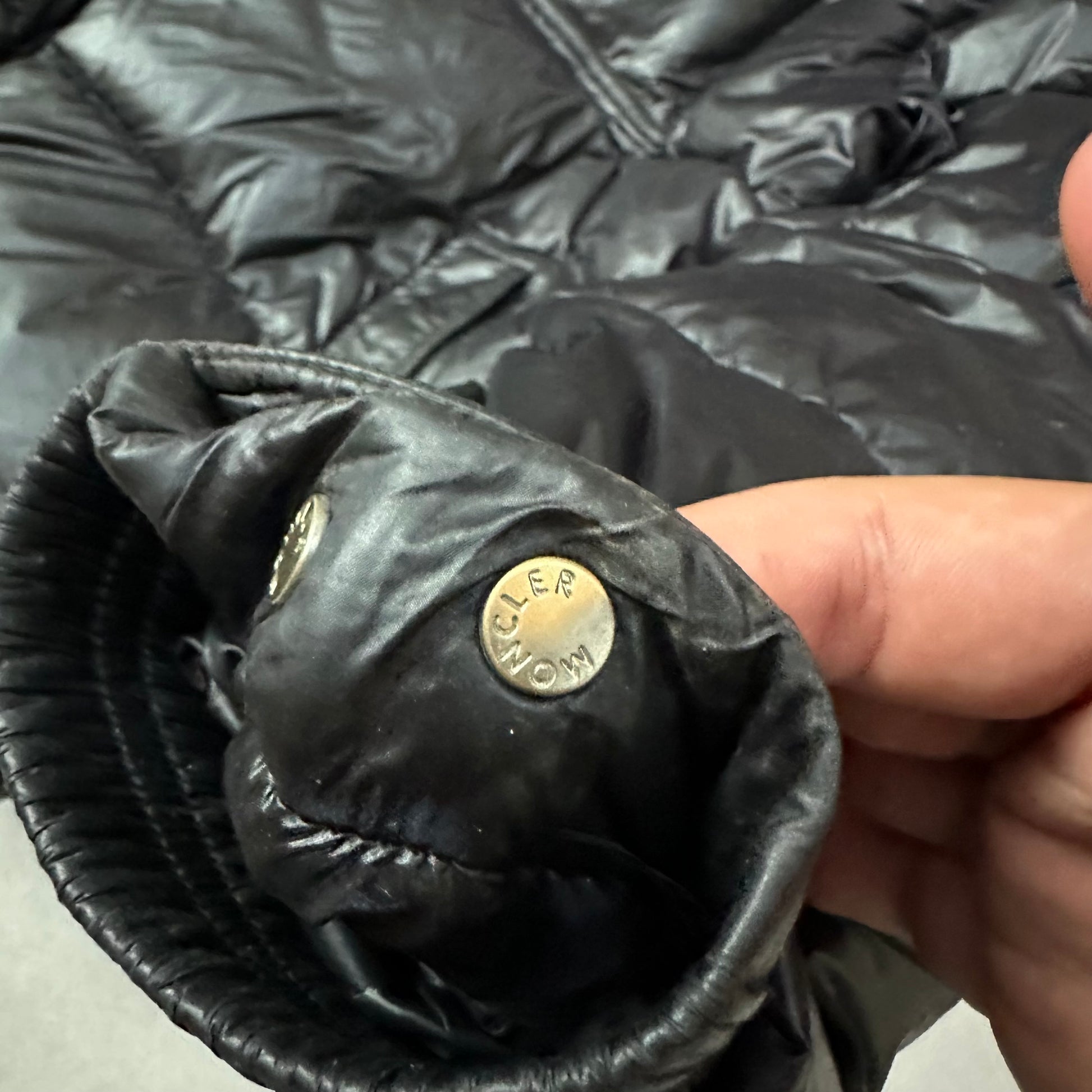 MONCLER PUFFER JACKET