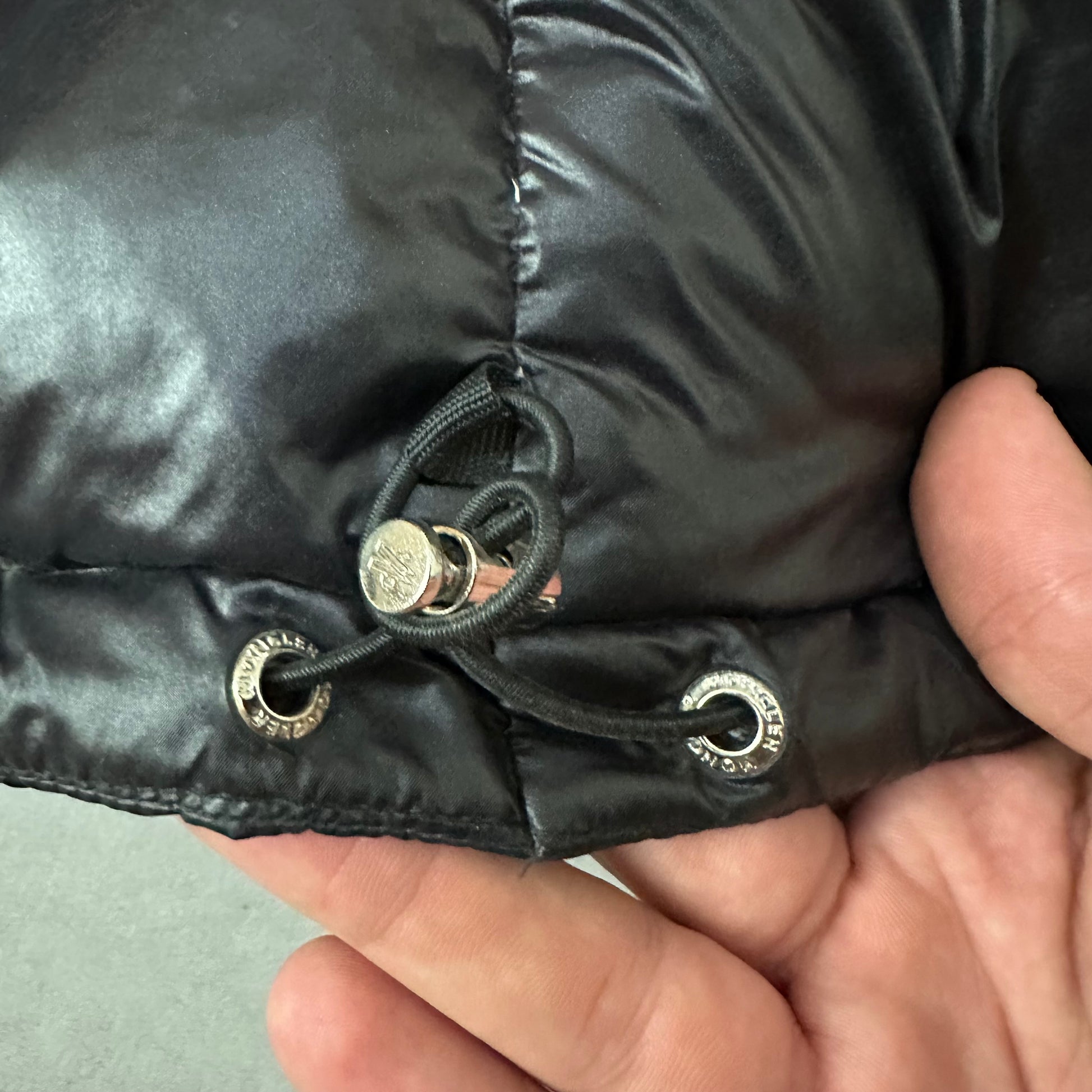 MONCLER PUFFER JACKET
