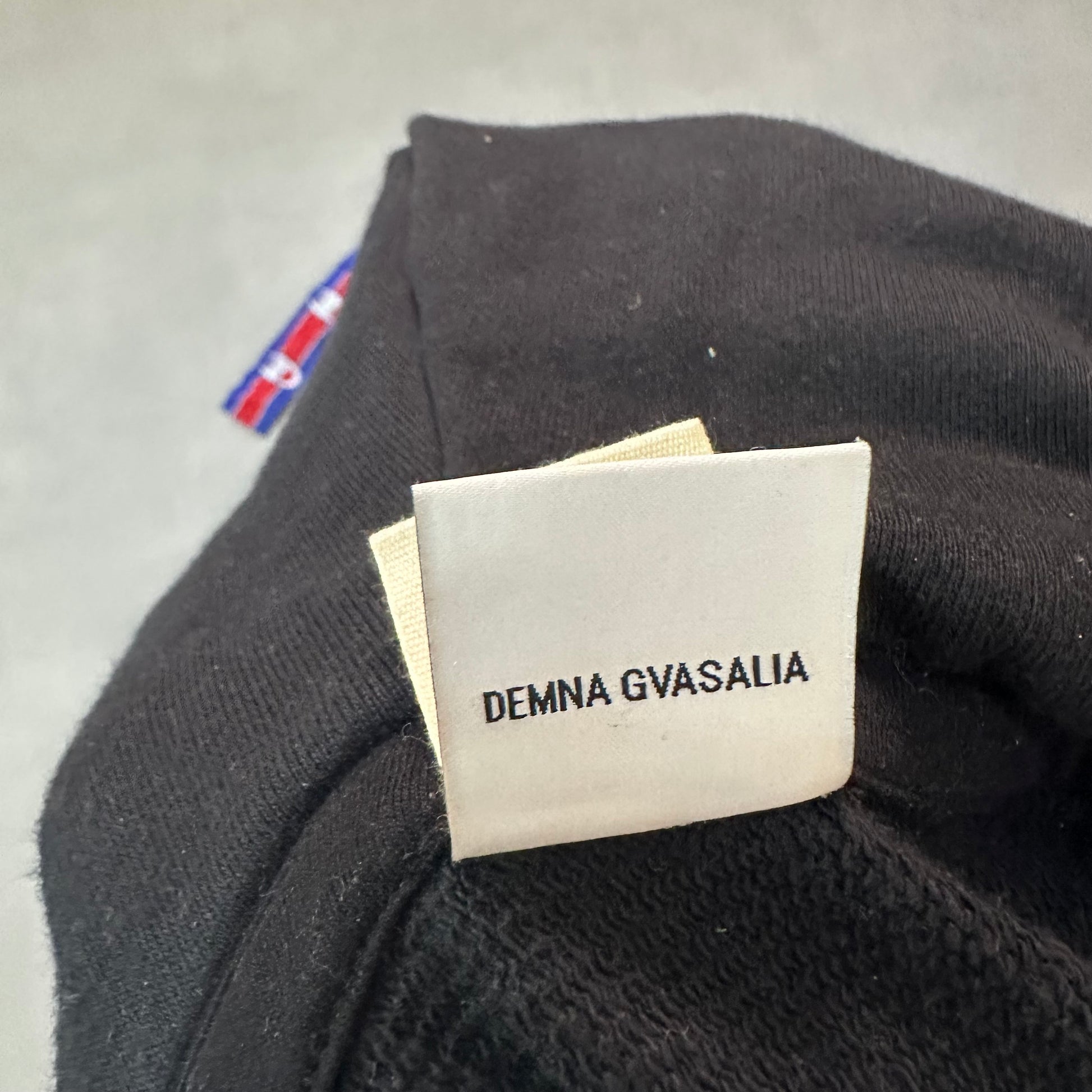 VETEMENTS X CHAMPION HOODIE 2017