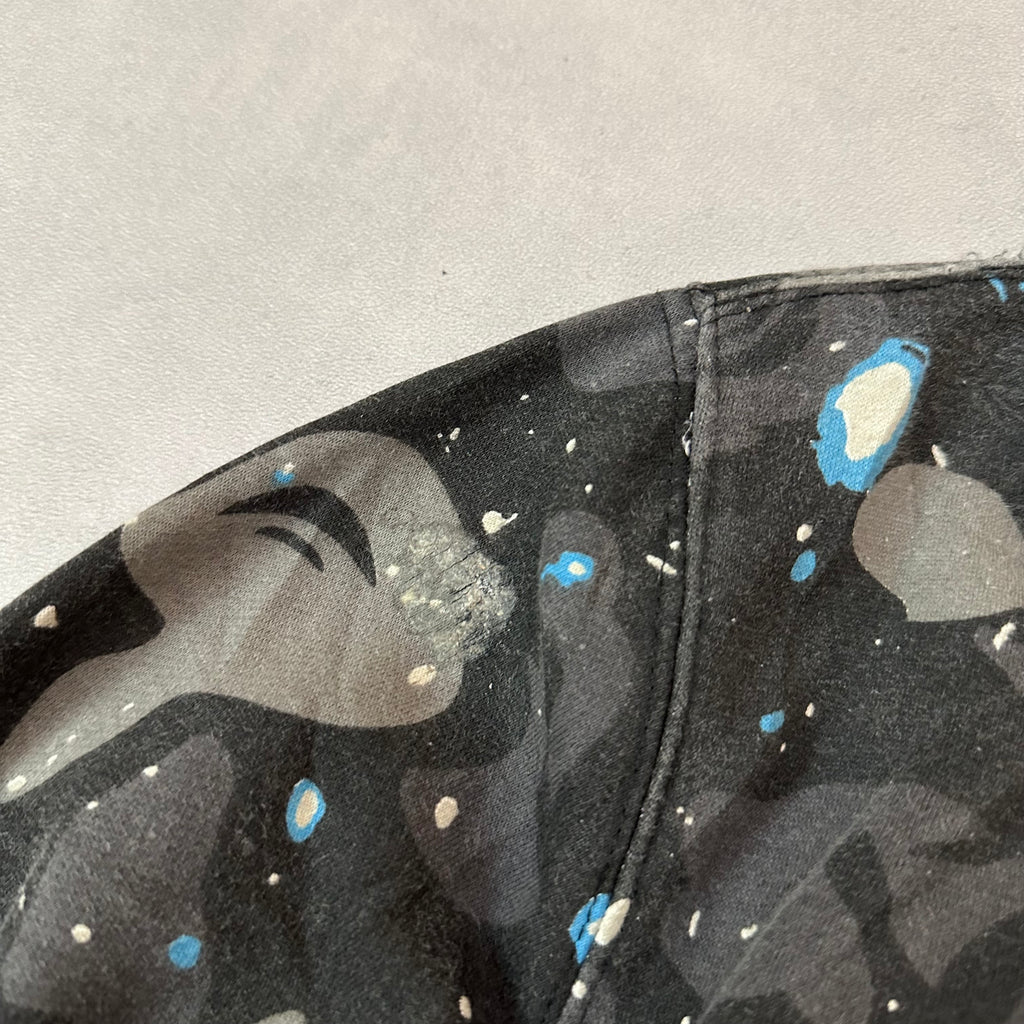 Vtg hoodie bape shark (not legit)