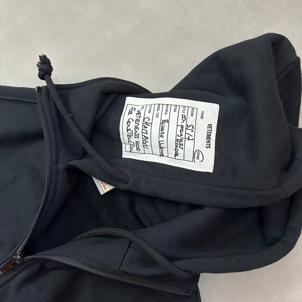 VETEMENTS X CHAMPION HOODIE 2017