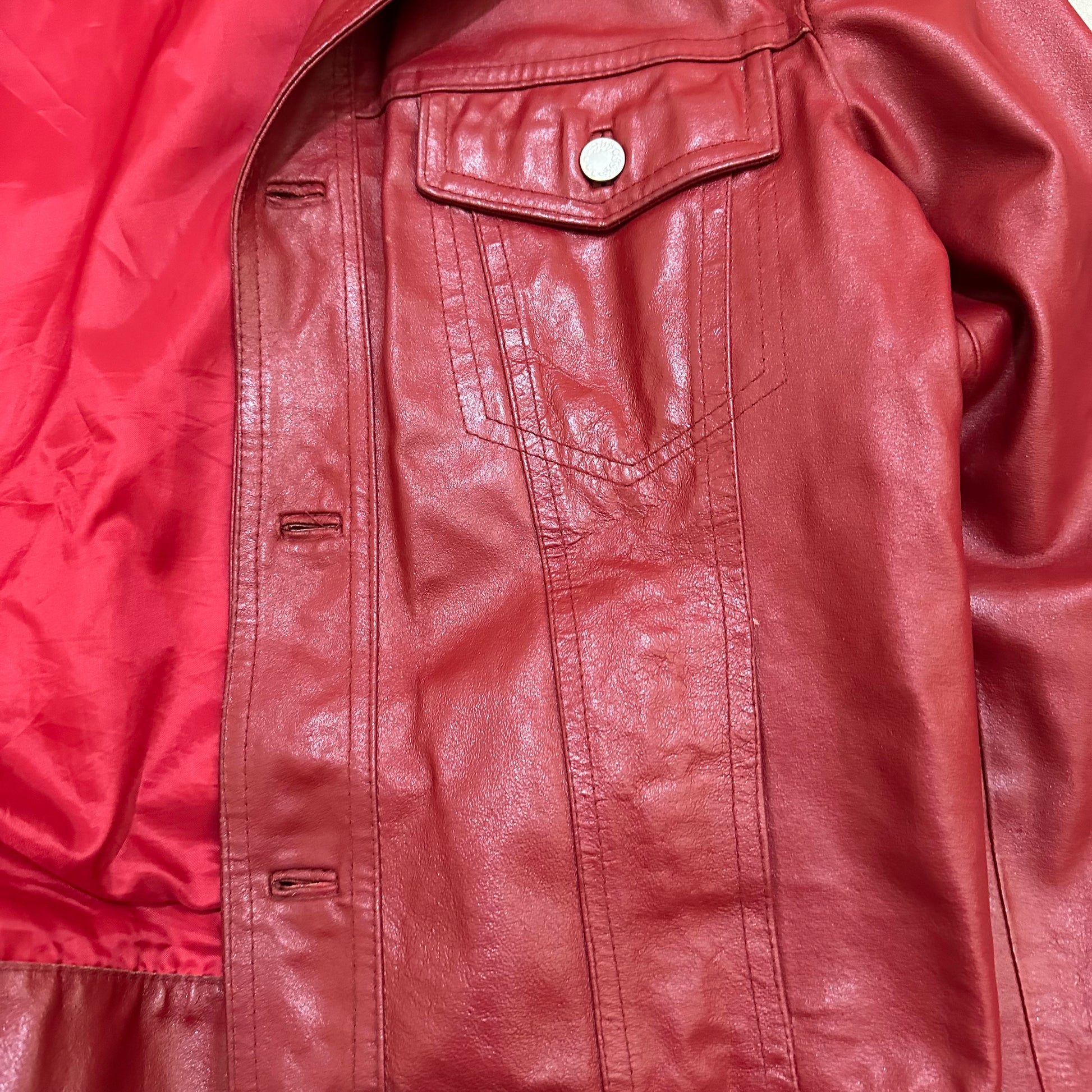 Vtg RED LEATHER TRUCKER JACKET