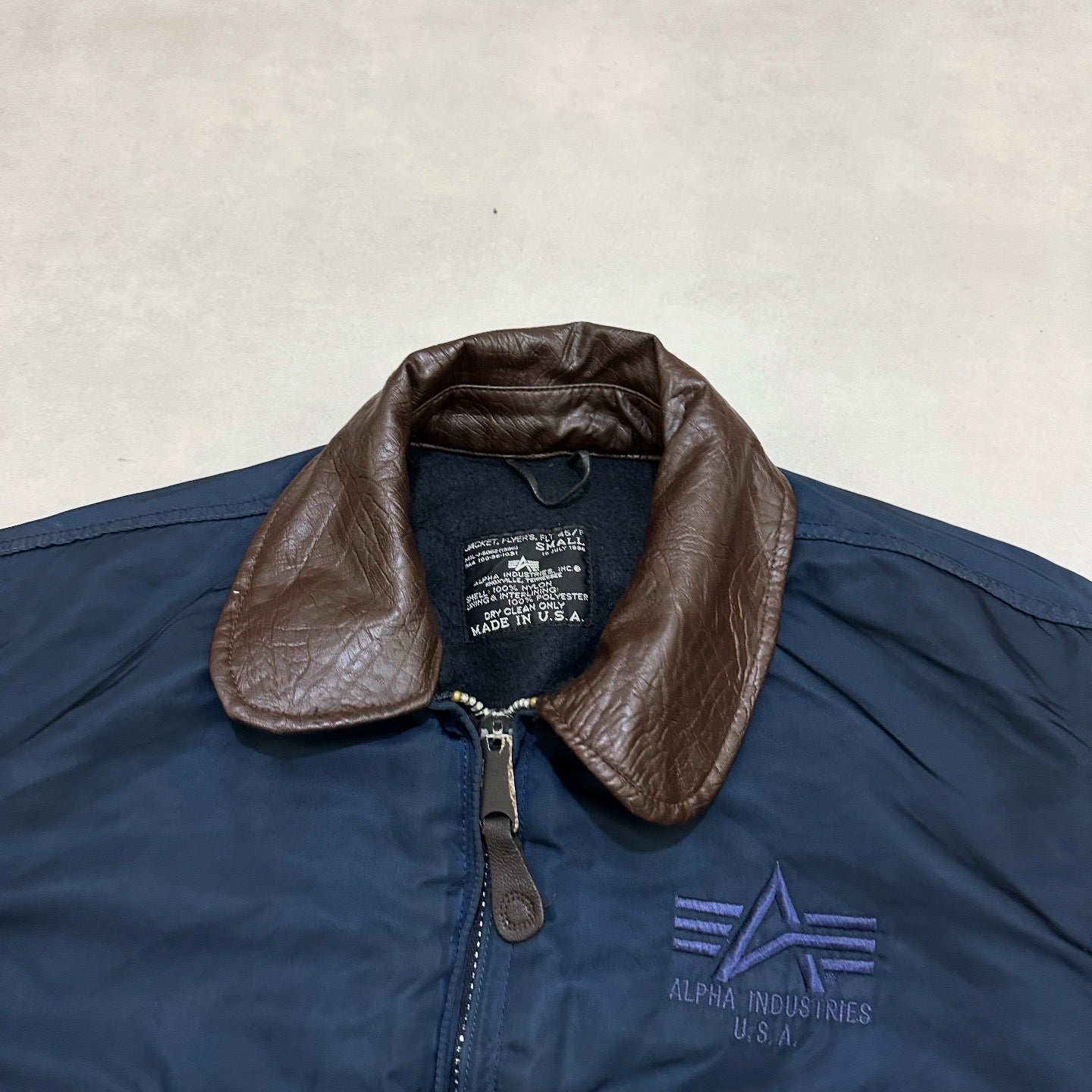 VTG ALPHA INDUSTRIES 90s bomber jacket made in usa