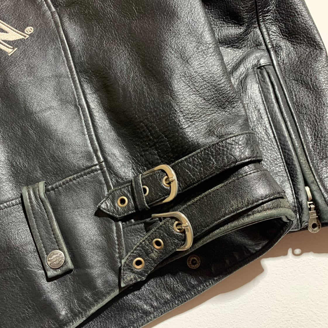 VTG HAEY DAVIDSON LEATHER JACKET FIRE (rare one )