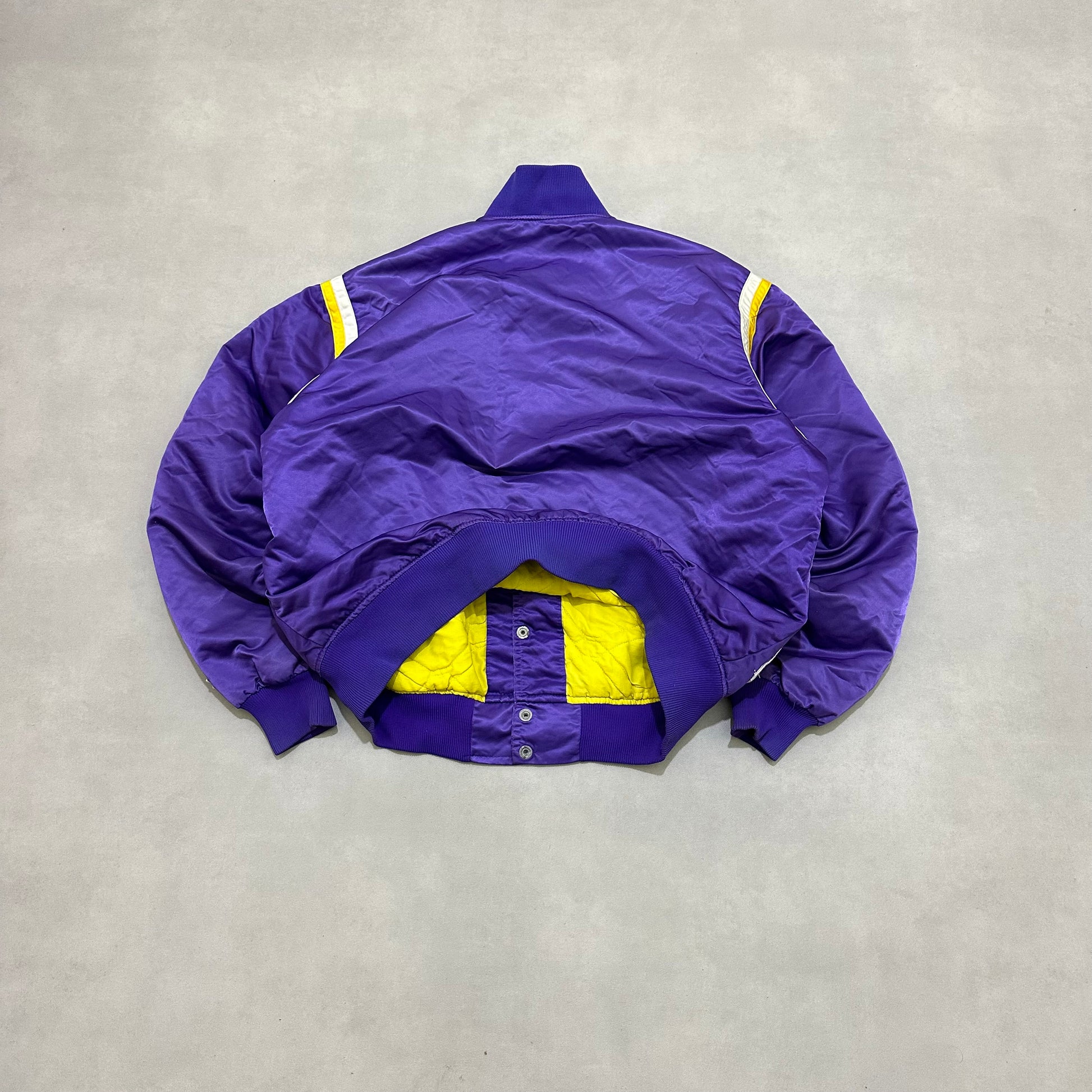 VTG 90s LAKERS STARTER JACKET