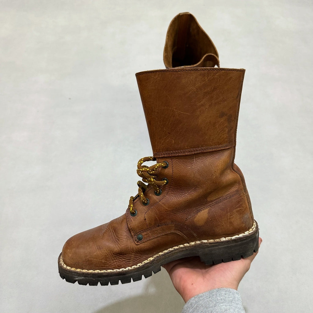 Vntg combat boots