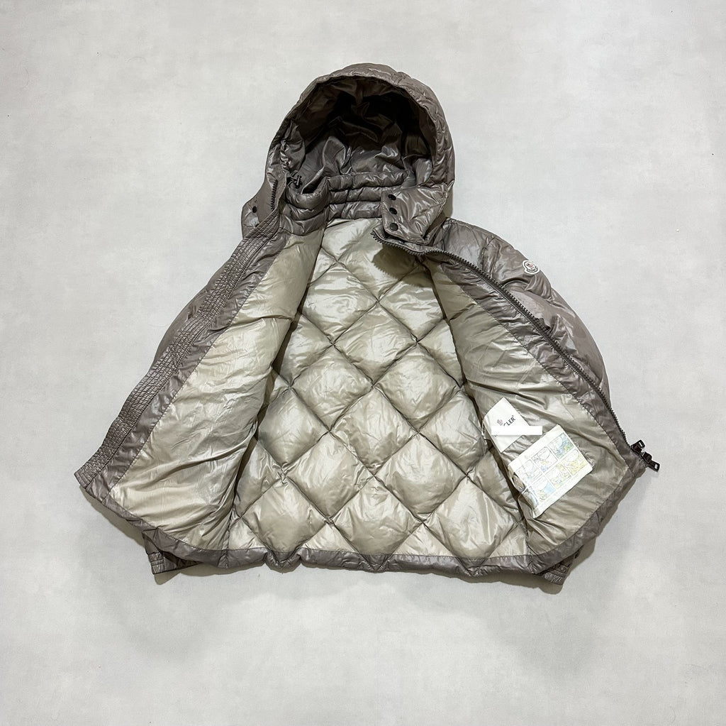 MONCLER NESMAN PUFFER JACKET SIZE M