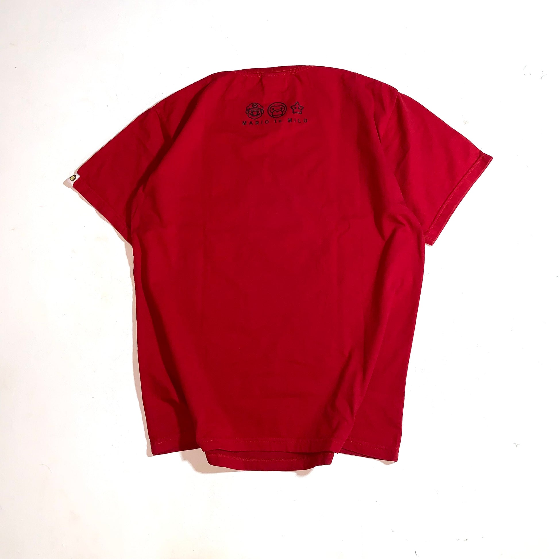 Vtg baby milo x Mario t-shirt