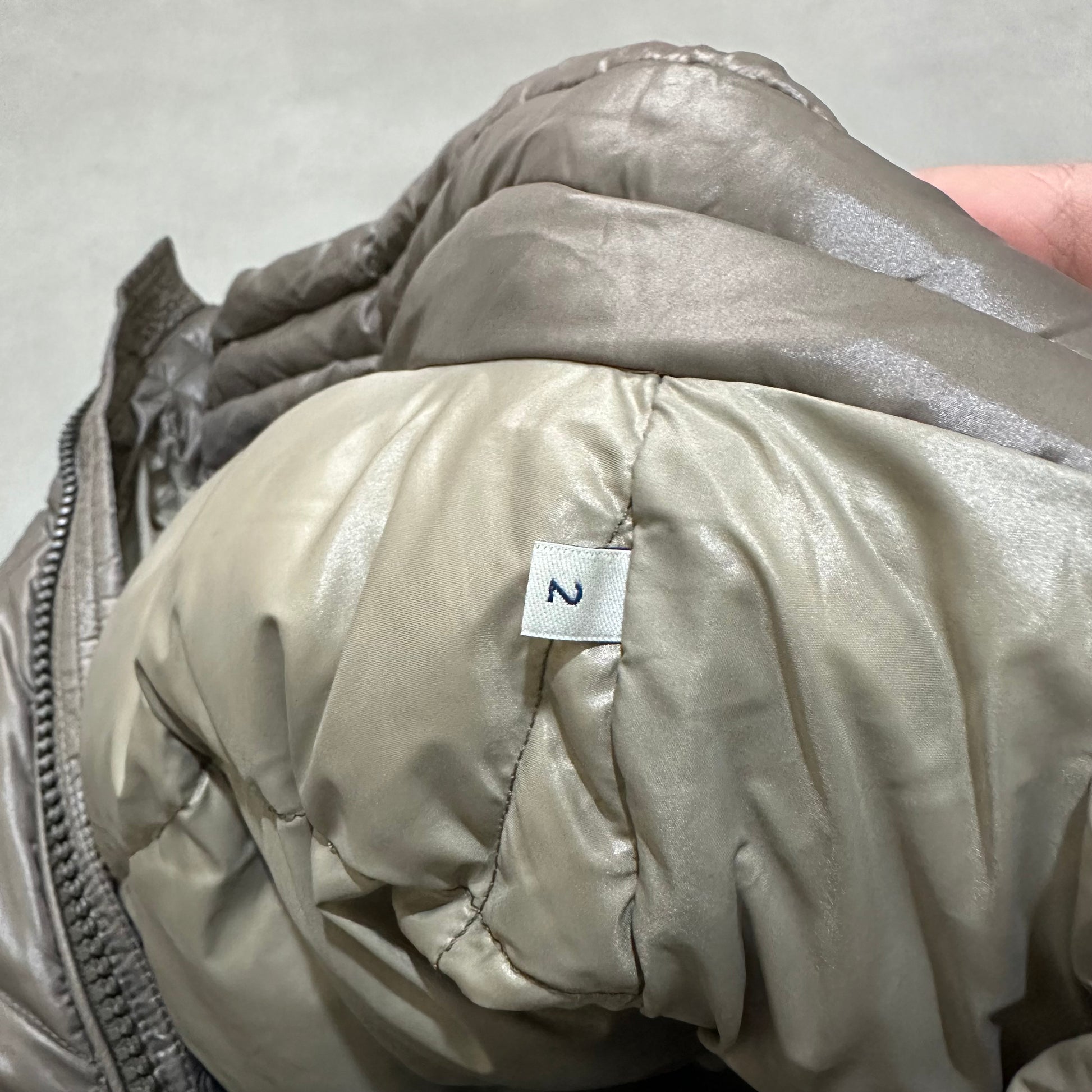 MONCLER NESMAN PUFFER JACKET SIZE M