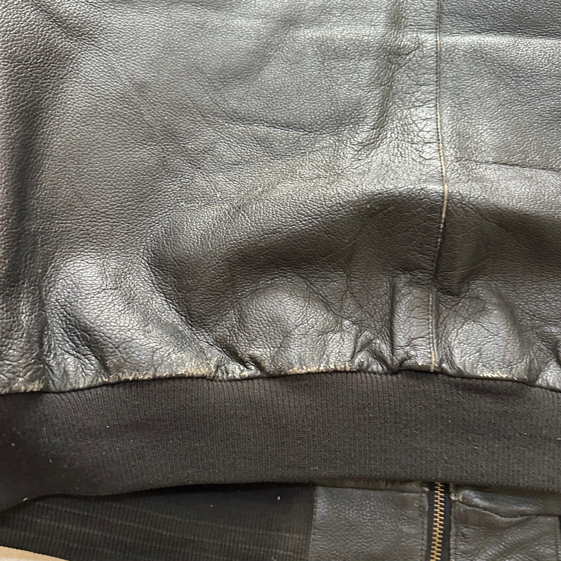 Vtg leather jacket