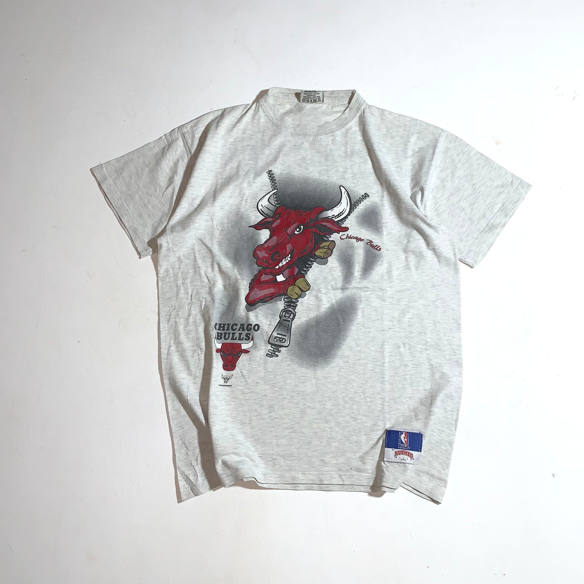 Vtg 90 s chicago bulls tshirt