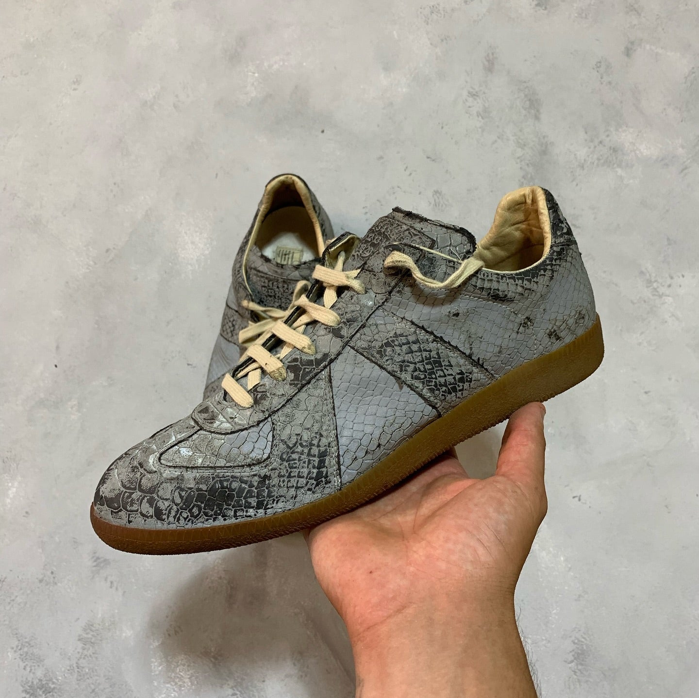VTG MAISON MARGIELA REPLICA GATS (AUTHENTIC)